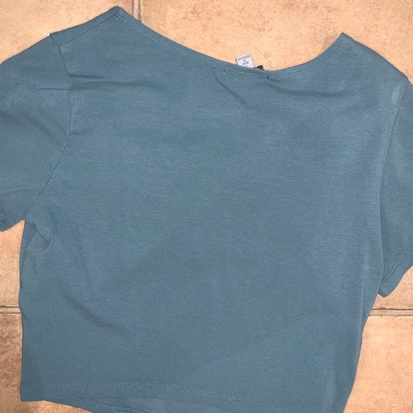 Women’s cropped t-shirt - Picture 3 of 3